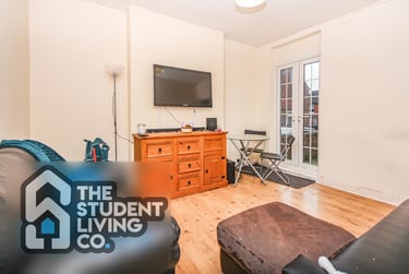 5 bed house, Rothesay Avenue, Radford, Nottingham, NG71PW - Image 4