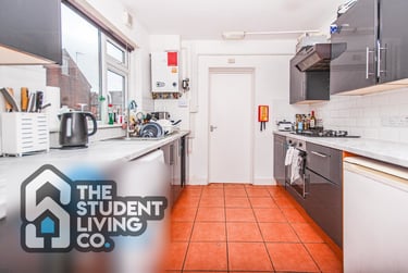 5 bed house, Rothesay Avenue, Radford, Nottingham, NG71PW - Image 3
