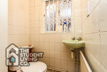 4 bed house, Wollaton Road, Lenton, Nottingham, NG81FE - Image 9