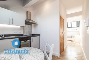 1 bed studio, Freckingham Street, Hockley, Nottingham, NG11DQ - Image 8