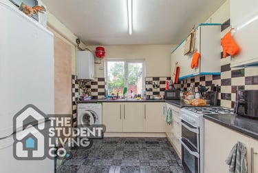 4 bed house, Ranelagh Grove, Wollaton, Nottingham, NG81HU - Image 9