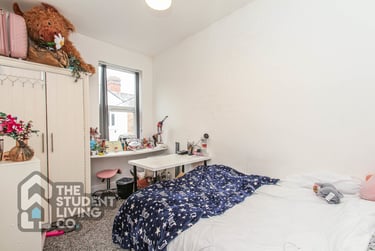 5 bed house, Watkin Street, Hockley, Nottingham, NG31DL - Image 4