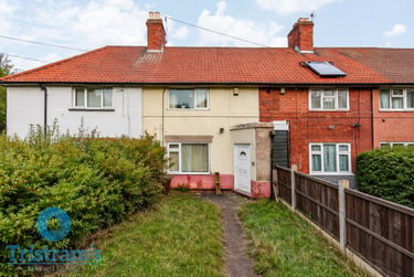 3 bed house, Woodside Road, Lenton Abbey, Nottingham, NG92SD - Image 1