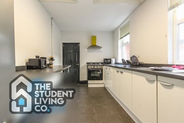 7 bed house, Castle Boulevard, Lace Market, Nottingham, NG71FJ - Image 12