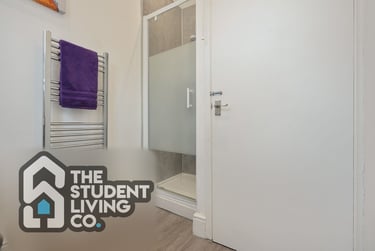9 bed house, Larkdale Street, Radford, Nottingham, NG74FZ - Image 10