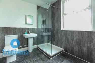 5 bed house, Wilford Grove, The Meadows, Nottingham, NG22DU - Image 7