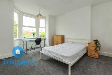 5 bed house, Wilford Grove, The Meadows, Nottingham, NG22DU - Image 9