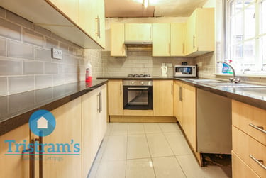 5 bed house, Peveril Street, Radford, Nottingham, NG74AJ - Image 3