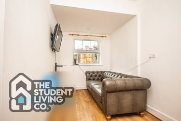 1 bed house, Manor Street, Sneinton, Nottingham, NG24JP - Image 2