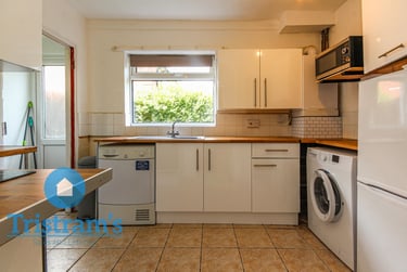 3 bed house, Anslow Avenue, Lenton Abbey, Nottingham, NG92SW - Image 2