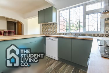 6 bed house, Harlaxton Drive, Lenton, Nottingham, NG71JA - Image 3