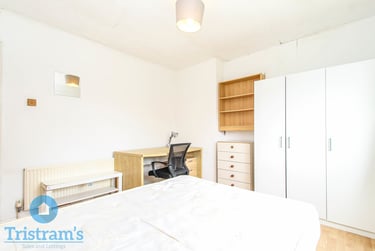 3 bed house, Manton Crescent, Lenton Abbey, Nottingham, NG92GF - Image 13