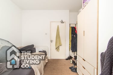 7 bed flat, Annesley Grove, Arboretum, Nottingham, NG14GU - Image 10