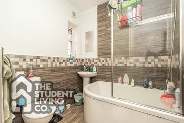 7 bed flat, Annesley Grove, Arboretum, Nottingham, NG14GU - Image 11