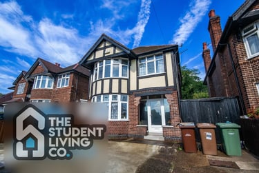 4 bed house, Wollaton Road, Wollaton, Nottingham, NG81HQ - Image 1