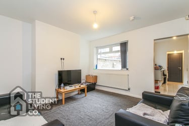 4 bed house, Watkin Street, Hockley, Nottingham, NG31DL - Image 5