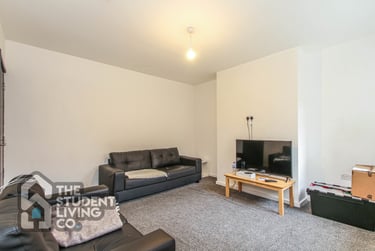 4 bed house, Watkin Street, Hockley, Nottingham, NG31DL - Image 4