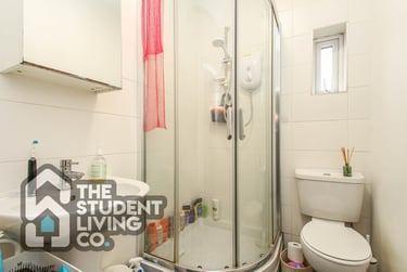 5 bed house, Ridding Terrace, Arboretum, Nottingham, NG31DW - Image 13