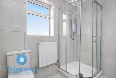 2 bed house, Russell Road, Forest Fields, Nottingham, NG76GW - Image 13