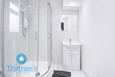 2 bed house, Russell Road, Forest Fields, Nottingham, NG76GW - Image 14
