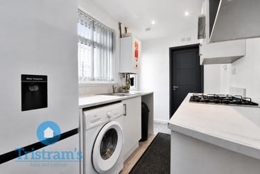 2 bed house, Russell Road, Forest Fields, Nottingham, NG76GW - Image 10