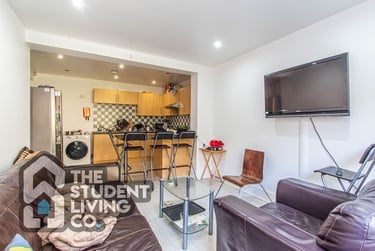 6 bed house, Rolleston Drive, Lenton, Nottingham, NG71JU - Image 9