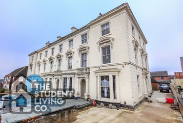 9 bed house, Brunel Terrace, Radford, Nottingham, NG71NJ - Image 1
