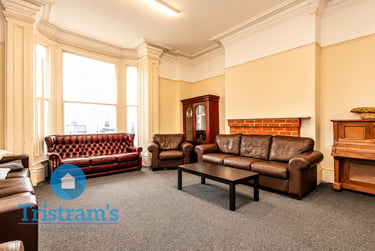9 bed house, Brunel Terrace, Radford, Nottingham, NG71NJ - Image 4