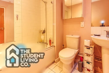 2 bed house, Portland Square, Radford, Nottingham, NG74HR - Image 5
