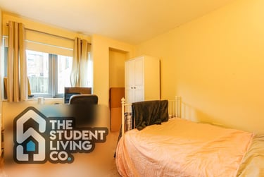 2 bed house, Portland Square, Radford, Nottingham, NG74HR - Image 6