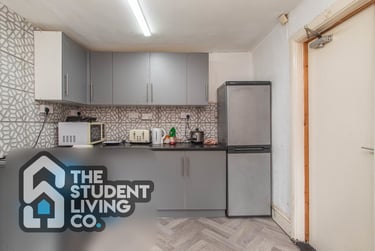5 bed house, Lenton, Nottingham, NG72FQ - Image 1