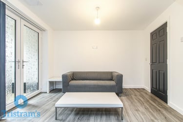 2 bed flat, Henry Road, Lenton, Nottingham, NG72DR - Image 6