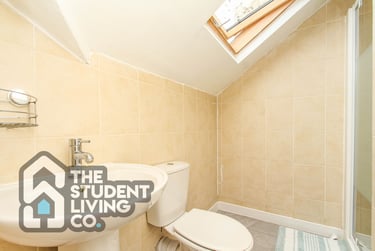 6 bed house, City Road, Dunkirk, Nottingham, NG72JL - Image 8
