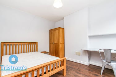 6 bed house, Kimbolton Avenue, Radford, Nottingham, NG71PT - Image 13