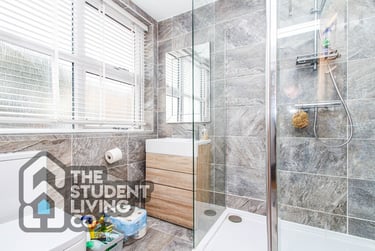 7 bed house, Melton Road, West Bridgford, Nottingham, NG27NF - Image 3