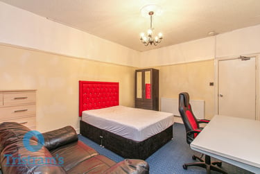 6 bed house, Thorncliffe Road, Carrington, Nottingham, NG35BQ - Image 9