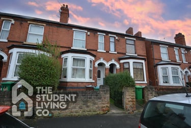 4 bed house, Leslie Road, Forest Fields, Nottingham, NG76PR - Image 1