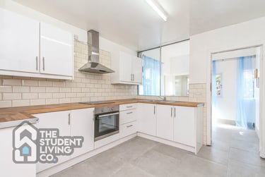 5 bed house, Western Boulevard, Bobbers Mill, Nottingham, NG83NX - Image 1
