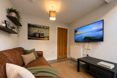 3 bed flat, William Road, West Bridgford, Nottingham, NG27QD - Image 1