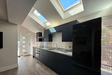 3 bed flat, William Road, West Bridgford, Nottingham, NG27QD - Image 2