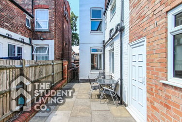 7 bed house, Albert Grove, Radford, Nottingham, NG71PA - Image 12