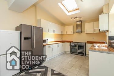 7 bed house, Albert Grove, Radford, Nottingham, NG71PA - Image 6