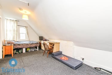 1 bed house, Burns Street, Arboretum, Nottingham, NG74DT - Image 2
