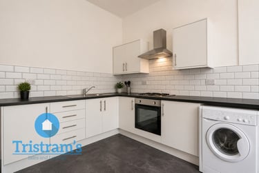 8 bed house, Brunel Terrace, Radford, Nottingham, NG71NJ - Image 1