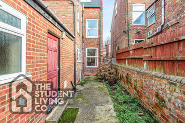 6 bed house, Derby Grove, Radford, Nottingham, NG71PE - Image 3
