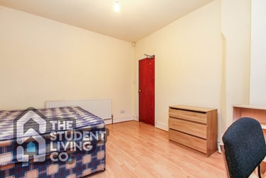 6 bed house, Bute Avenue, Lenton, Nottingham, NG71QB - Image 3