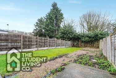 5 bed house, Claude Street, Dunkirk, Nottingham, NG72LA - Image 1