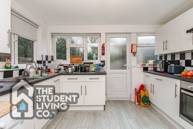 5 bed house, Claude Street, Dunkirk, Nottingham, NG72LA - Image 9
