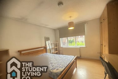 6 bed house, Francis Street, Radford, Nottingham, NG74GB - Image 9