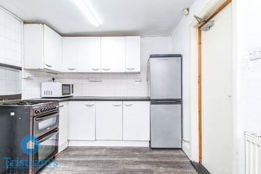 4 bed house, Lenton, Nottingham, NG72FQ - Image 2